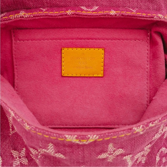 Louis Vuitton Pink Monogram Denim Pleaty Bag - Picture 6 of 11